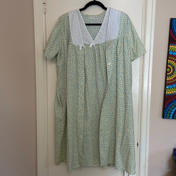 Vintage Vanity Fair 2pc sleep set - Picture 1 of 7